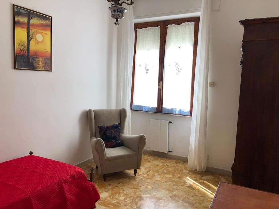 Casa Indipendente Zona Centrale La Maddalena  Buitenkant foto