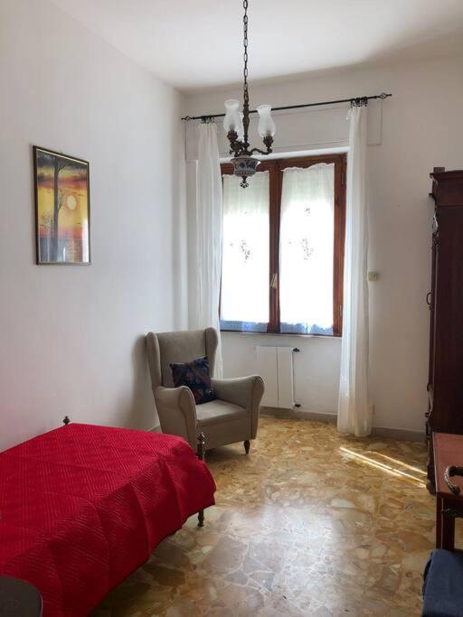 Casa Indipendente Zona Centrale La Maddalena  Buitenkant foto
